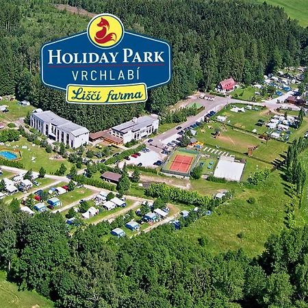 Holiday Park Vrchlabi - Lisci Farma Buitenkant foto