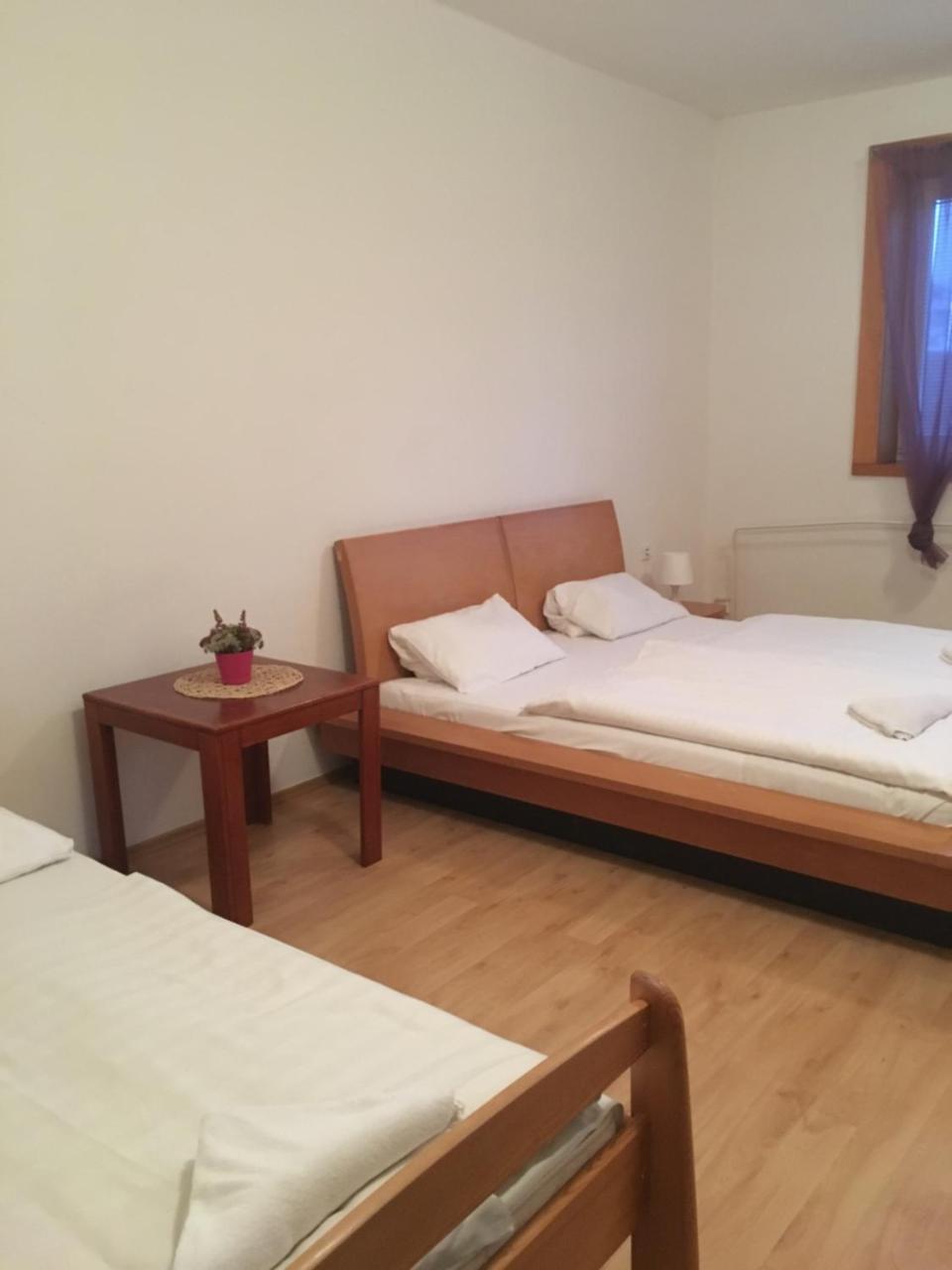 Holiday Park Vrchlabi - Lisci Farma Buitenkant foto